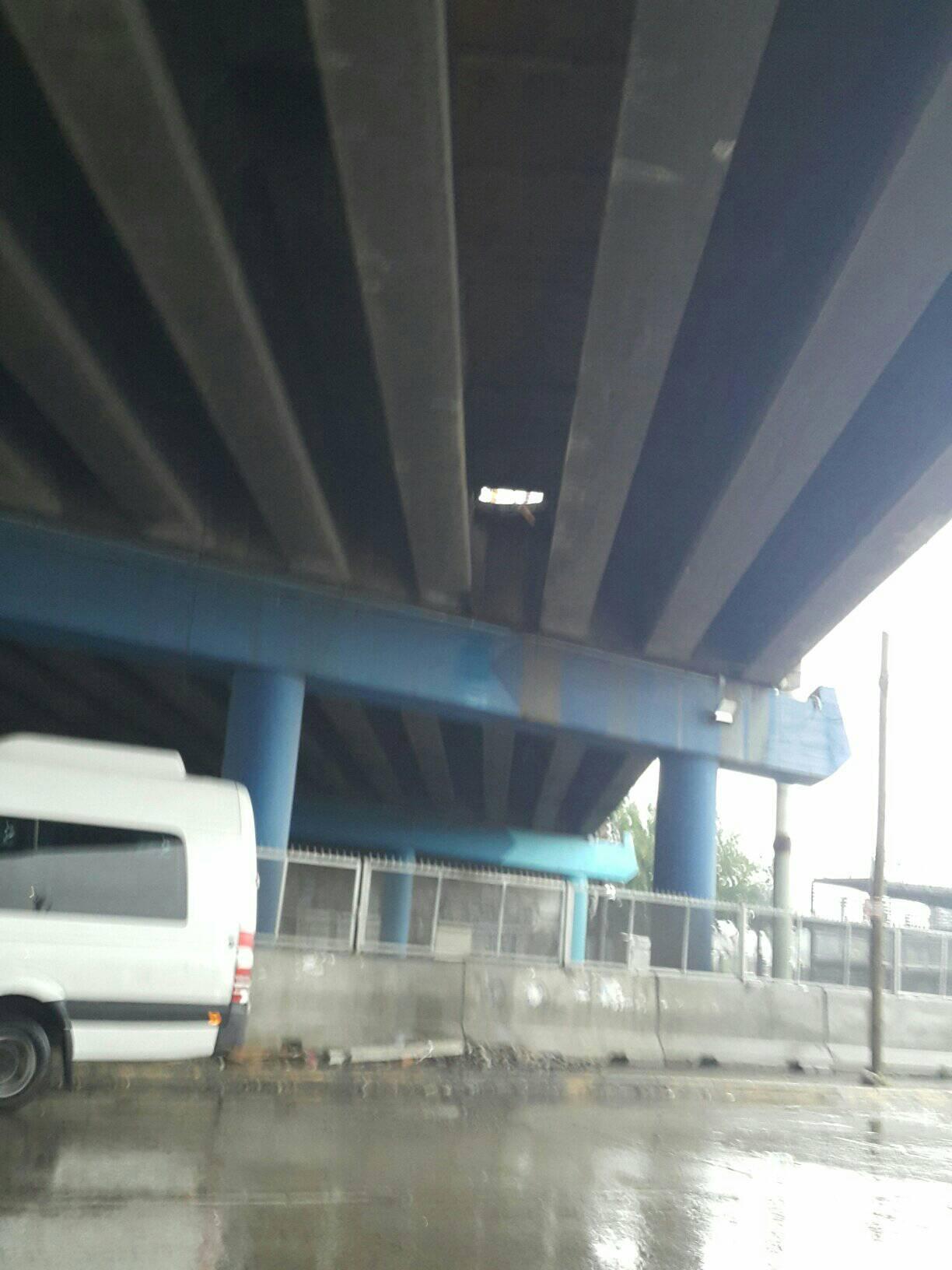 GONZALEZ CATÁN: ¿PODRÍA DERRUMBARSE EL PUENTE DEL 29?