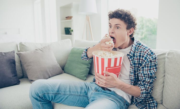 ¿QUÉ SERIES Y PELÍCULAS VER EN EL PRIMER FINDE DEL AÑO?