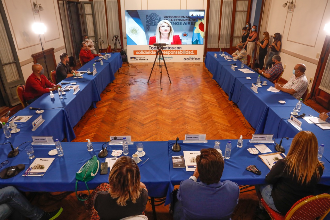 LEY MICAELA: Espinoza y Magario festejaron la implementación de la ley en el distrito