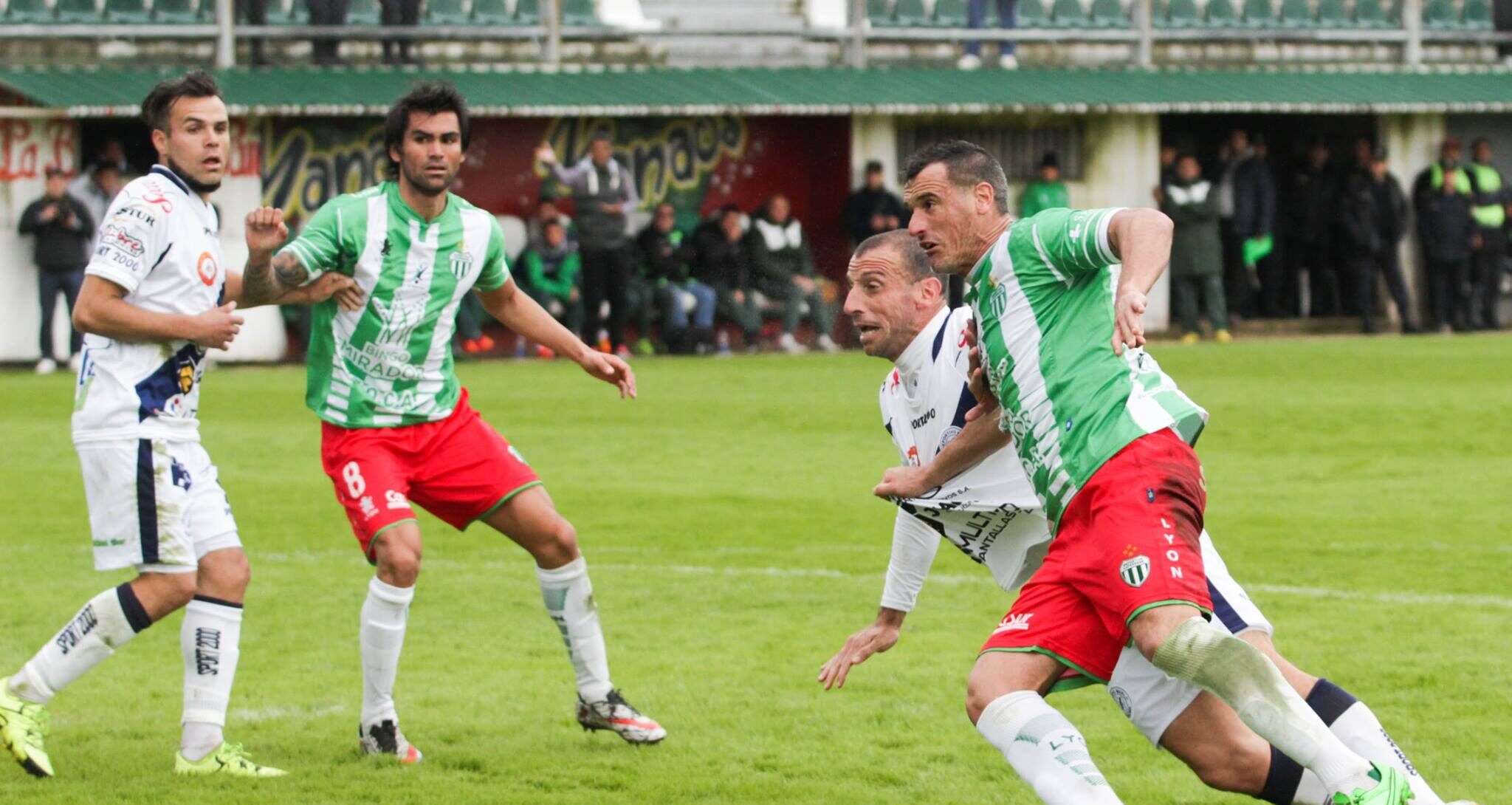 LAFERRERE CONSIGUIÓ UN EMPATE EN SU VISITA A MERLO