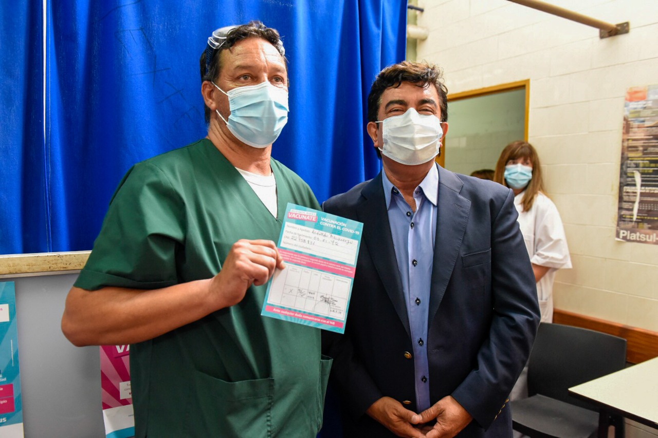COVID-19: Espinoza destacó la campaña de vacunación