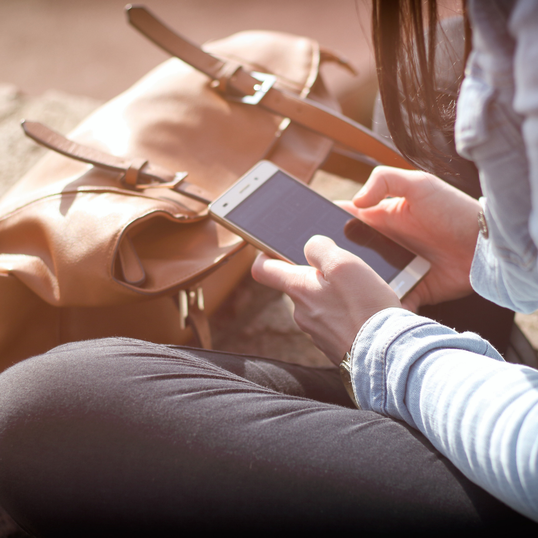 AHORA LAS COMPAÑÍAS DE TELÉFONO, INTERNET, TV Y CELULAR DEBERÁN OFRECER PLANES A PRECIOS HIPER BAJOS