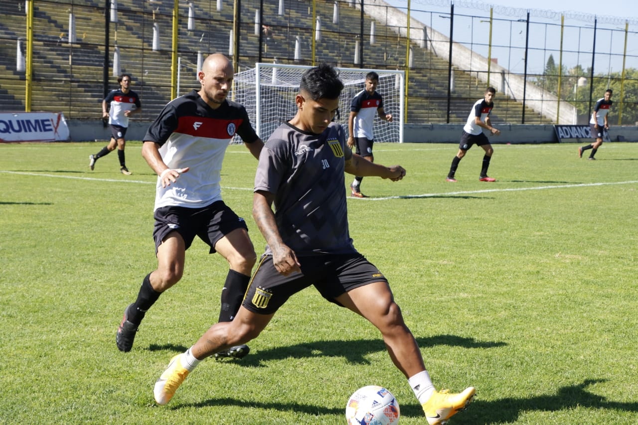 Almirante Brown victoria empate