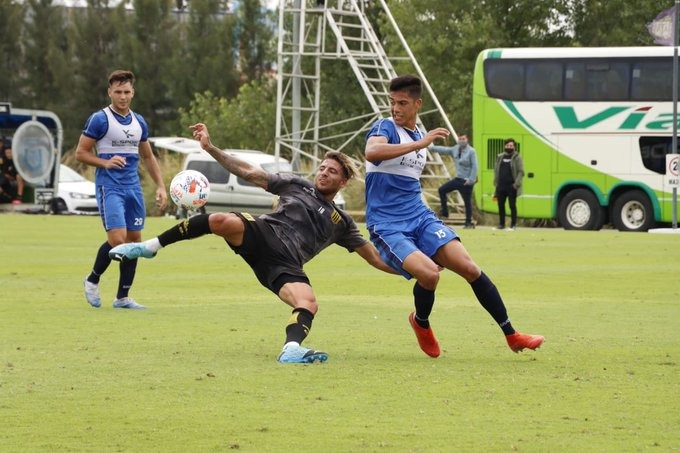 ALMIRANTE BROWN: dos amistosos contra Talleres