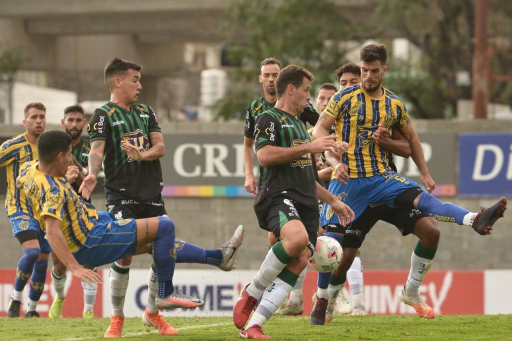 NUEVA CHICAGO: Empate sin goles ante Atlanta