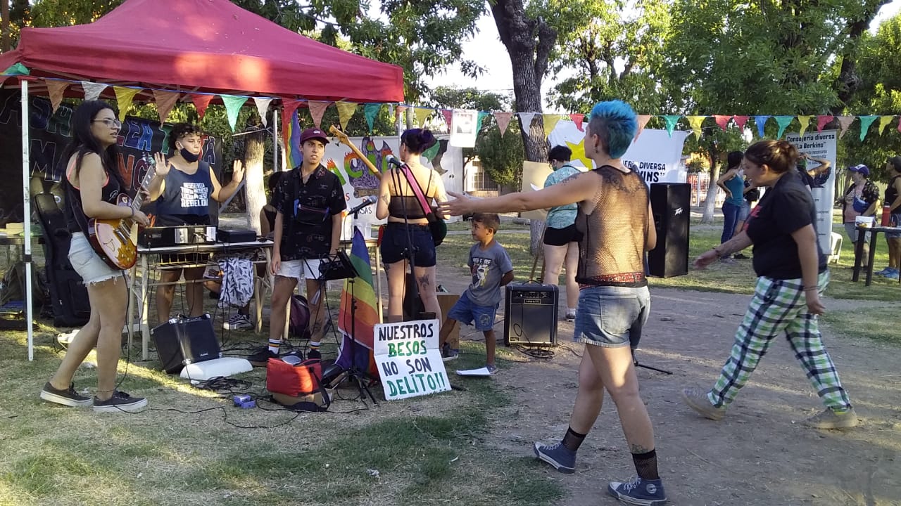 Se conmemoró el día de  la visibilidad lésbica en Virrey del Pino