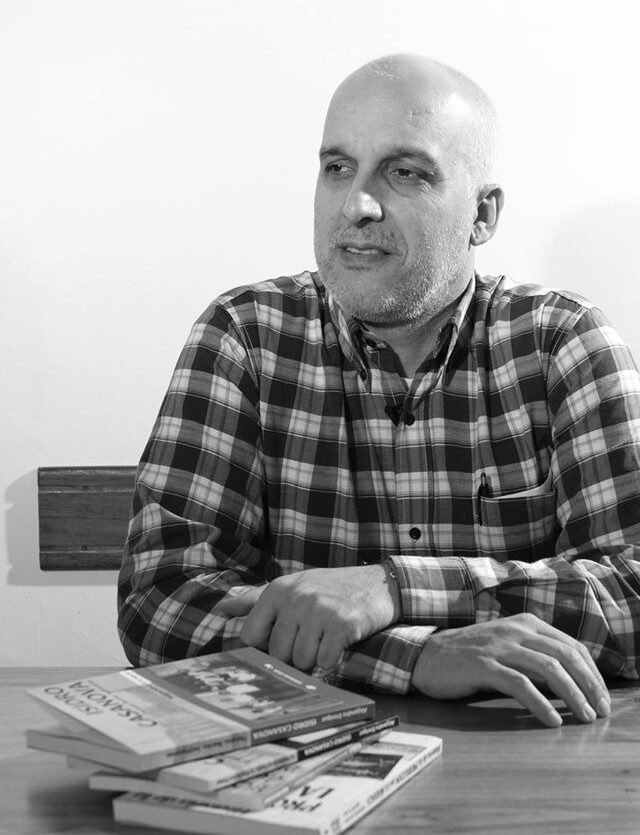 ENTREVISTA A ALEJANDRO ENRIQUE: La historia de Isidro Casanova a través de libros
