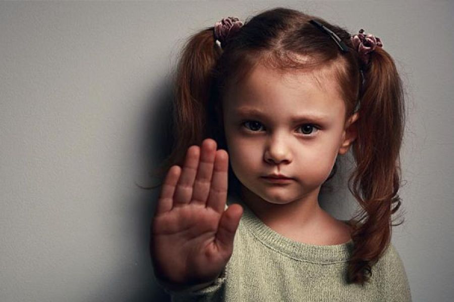 MALTRATO INFANTIL: entrevista a la psicóloga Marcela Dubar