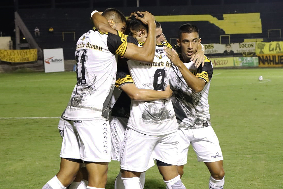 ALMIRANTE BROWN RECIBE A ATLANTA