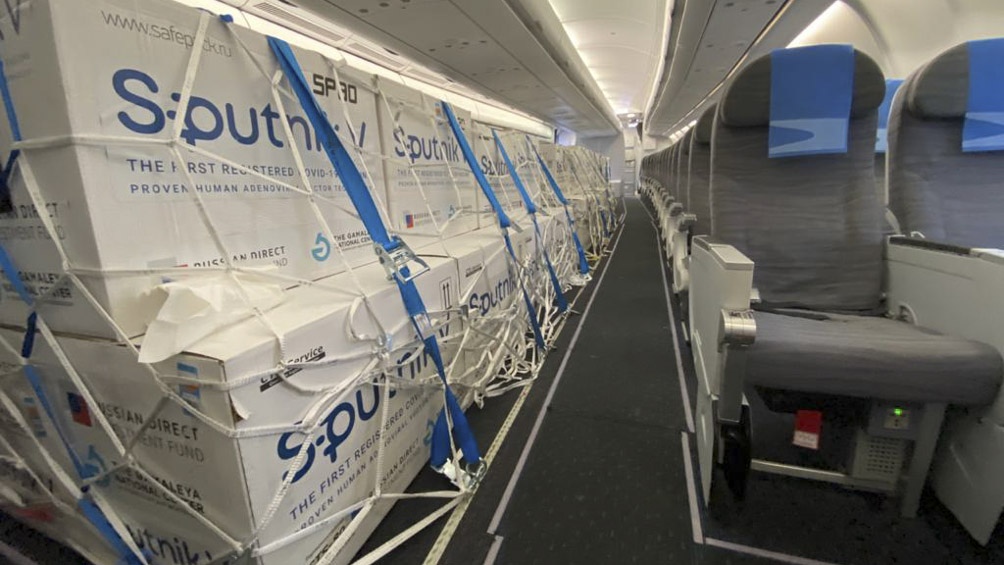 ARGENTINA CONTRA EL COVID: ¿A dónde irán las 306 mil dosis de Sputnik V que llegaron al país?