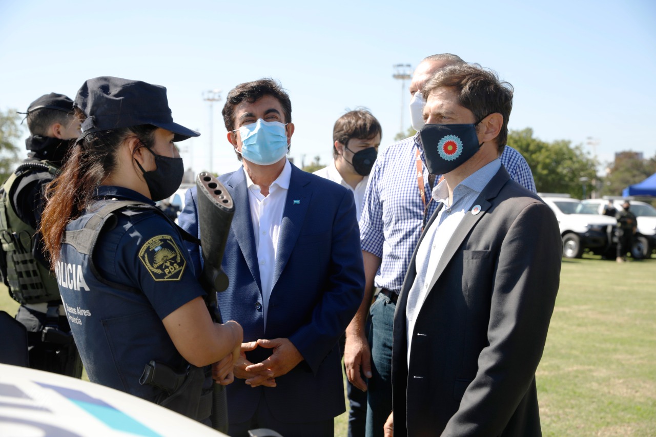 PLAN DE SEGURIDAD PARA LA MATANZA: Axel Kicillof entregó nuevos patrulleros junto a Fernando Espinoza y Liliana Pintos