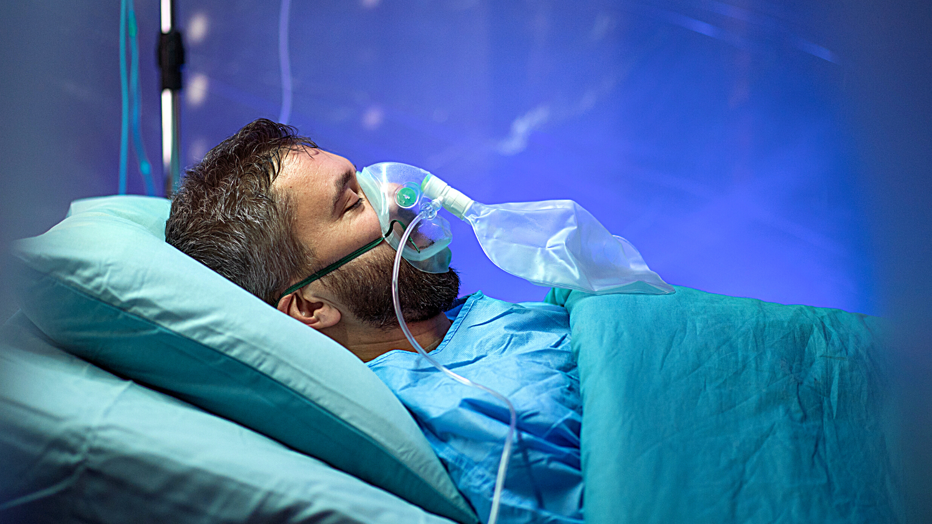 TERAPIA INTENSIVA POR COVID: 6 de cada 10 son menores de 60 años