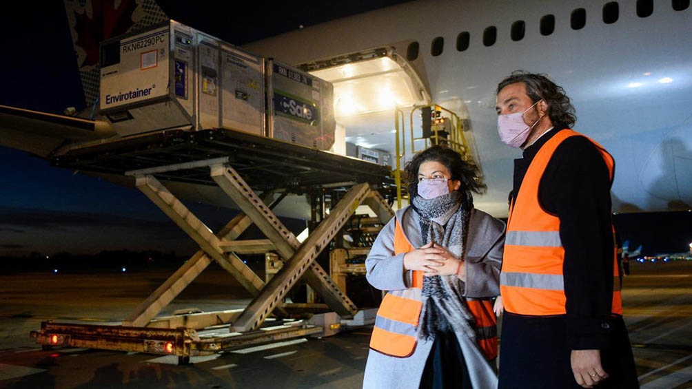 Llegada de más dosis de la vacuna AstraZeneca a Argentina