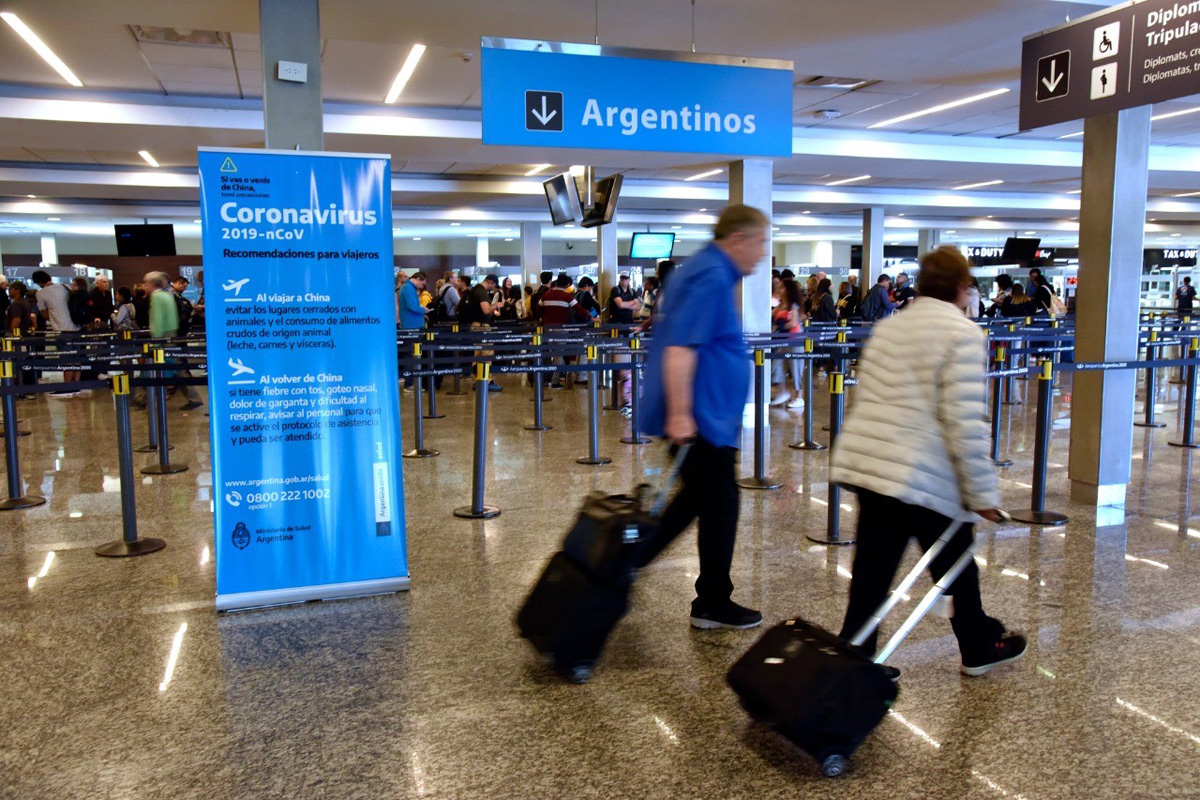 Santiago Cafiero advirtió la inminente llegada de la variante Delta al país