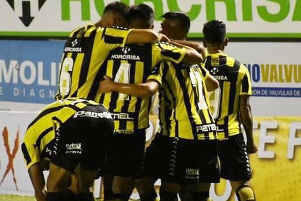 Almirante Brown: Recibe a Temperley
