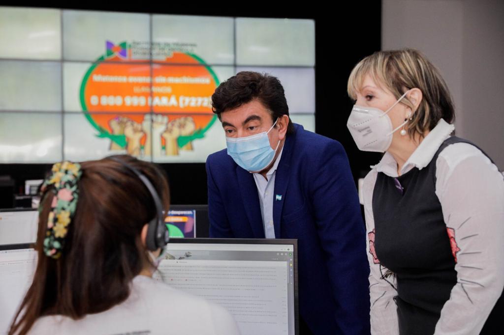 Fernando Espinoza ni una menos