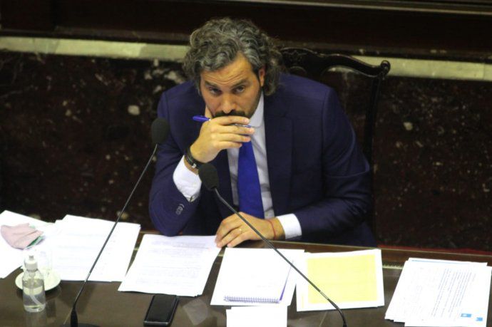 contrato Moderna