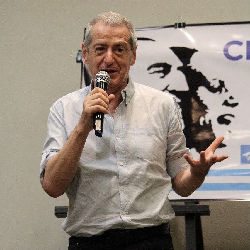 Jorge Landau