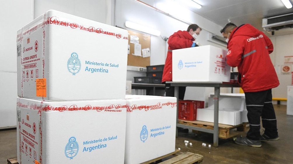 Se habrían distribuido las vacunas Sputnik V producidas en el país