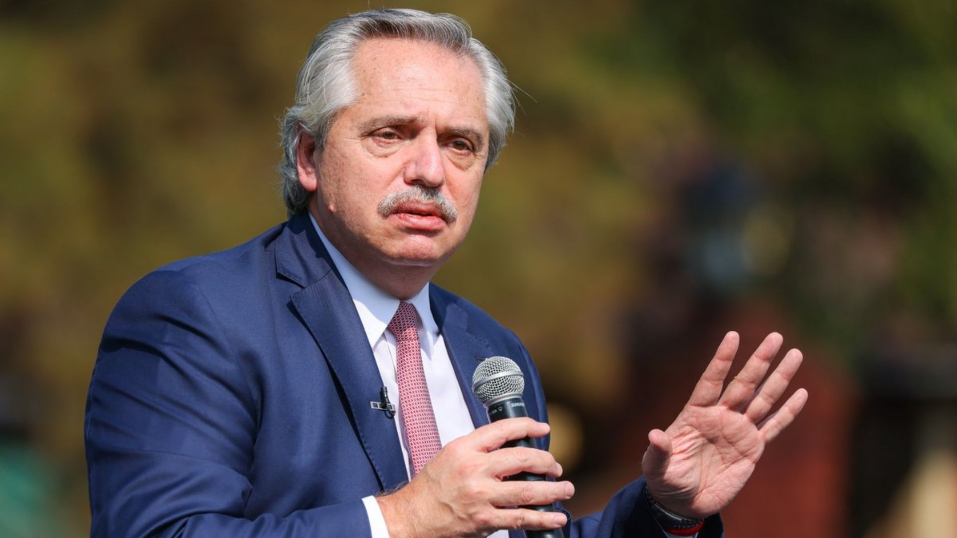 Paso 2021: Alberto llamó a golpear la puerta de los vecinos que no fueron a votar 