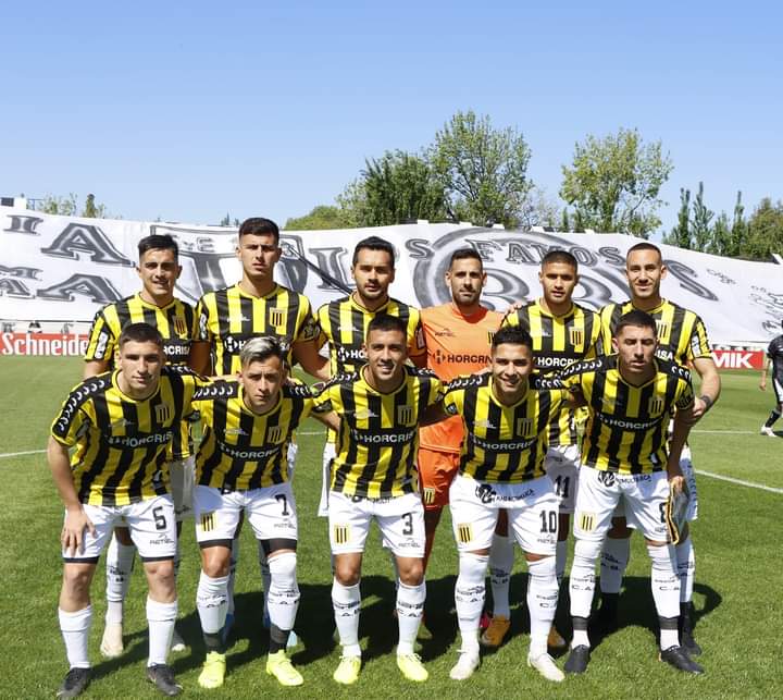 Almirante Brown empató 3 a 3 ante Gimnasia de Mendoza y se mantiene firme en la tabla
