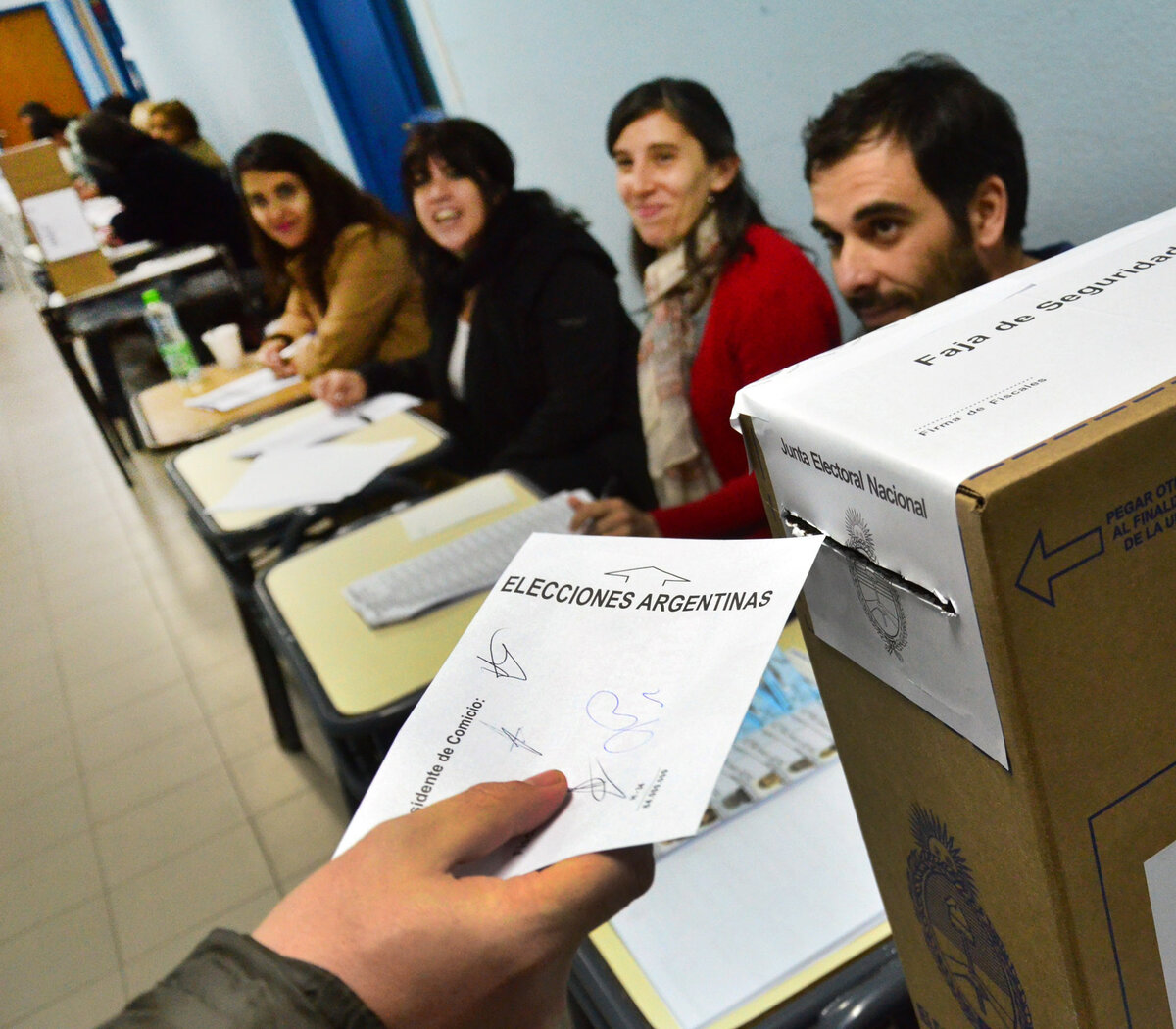 Cierres de campaña: ¿cómo encaran las PASO la oposición y el oficialismo?