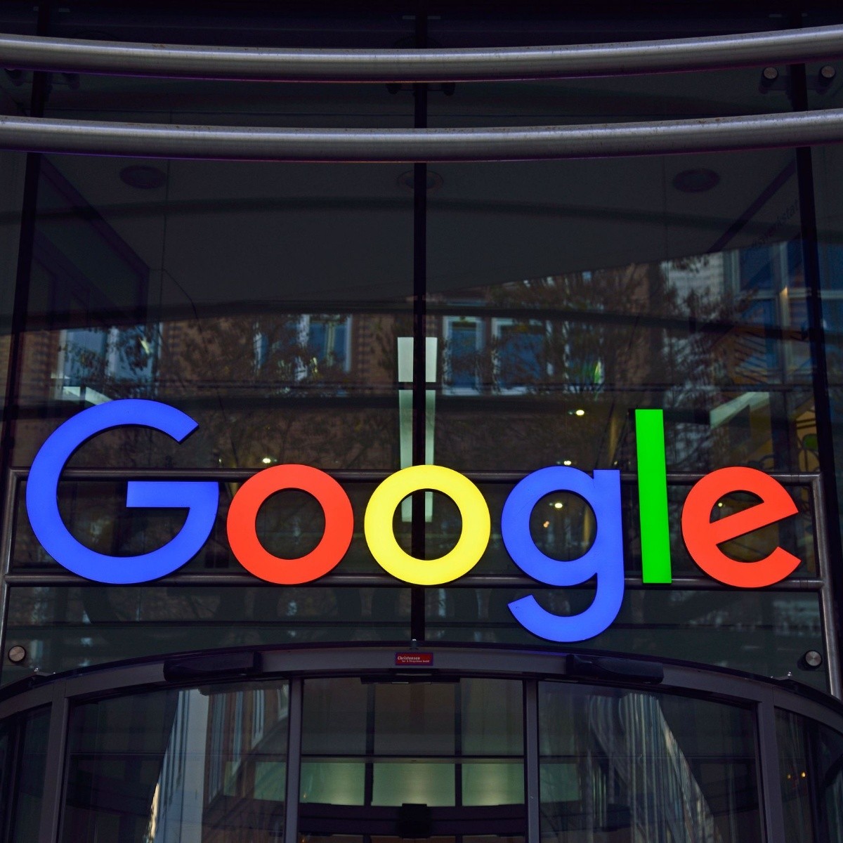 Google y Junior Achievement van a dar cursos gratuitos para insertarse en el mercado digital