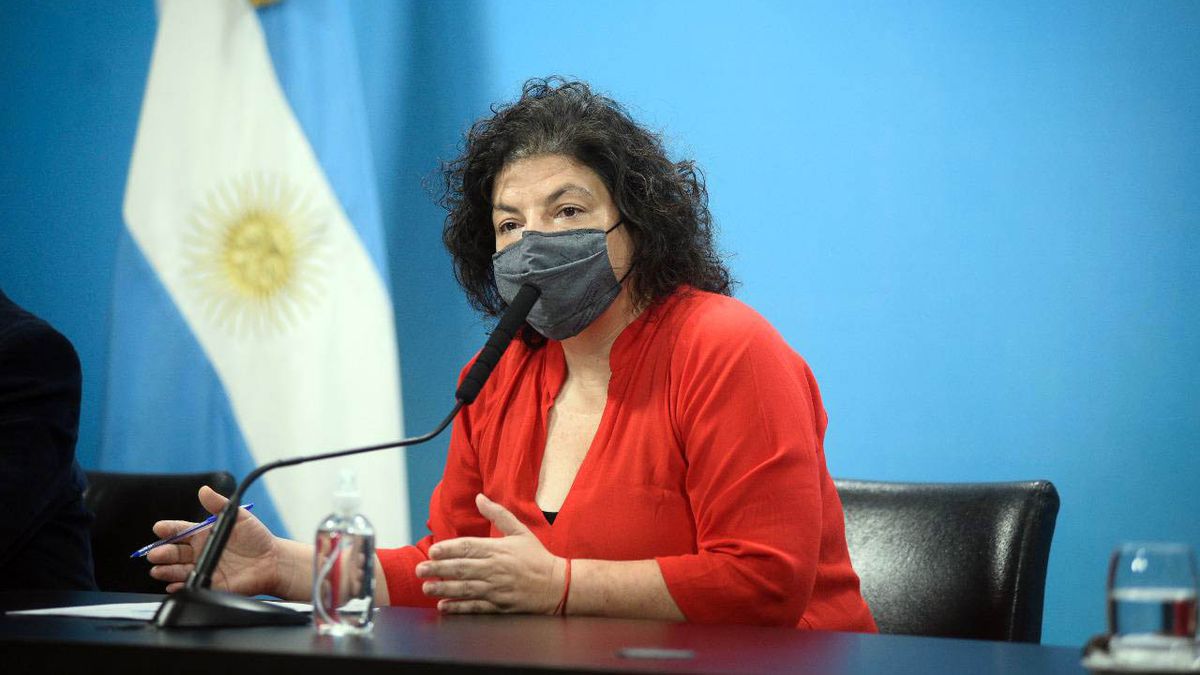 Carla Vizzotti: “”Estamos evaluando una tercera dosis como refuerzo de todas las vacunas”
