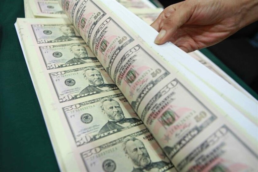 Falsificación de dólares: Declara la acusada de Jefa de la organización