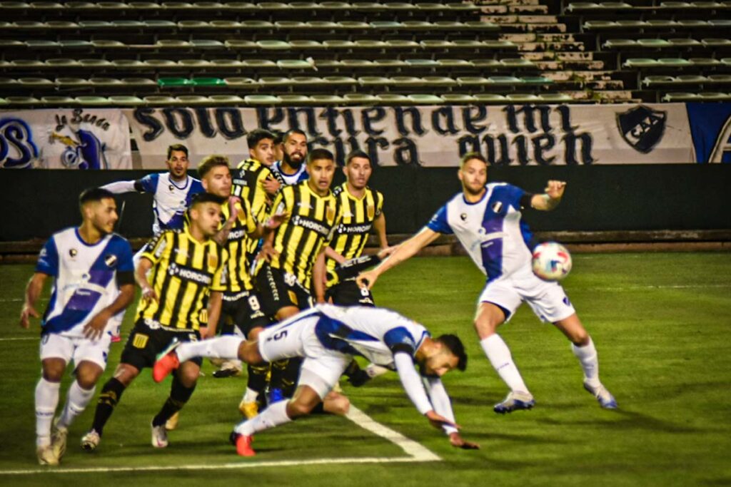 Almirante Brown Alvarado