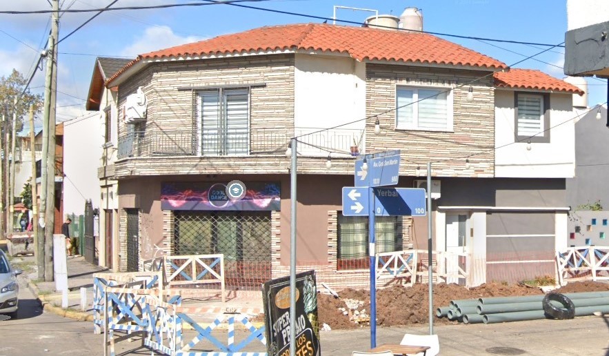 Homicidio en Ramos Mejía: la policía encuentra a un anciano muerto a mazazos