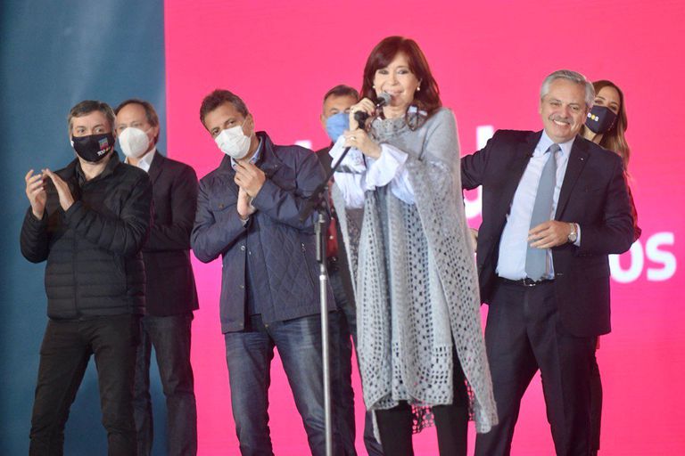 Cierre de campaña FDT: Asiste Cristina y continúa en marcha