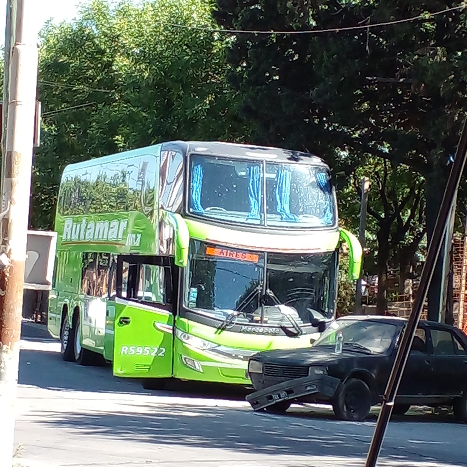 SAN JUSTO: Robo a un ómnibus de larga distancia con 60 personas