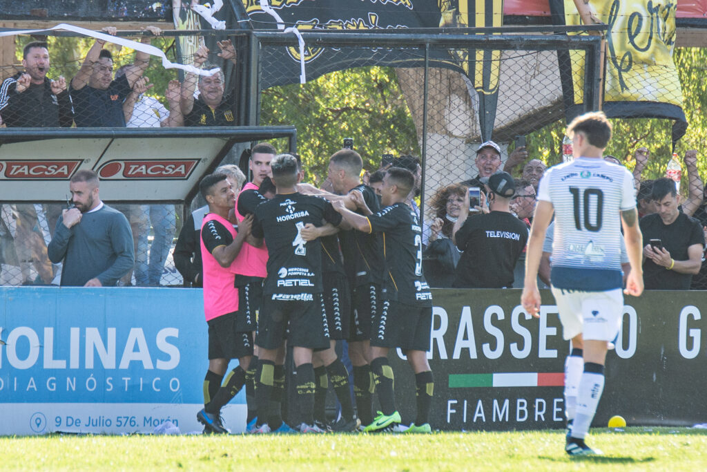 Almirante Brown Barracas Central