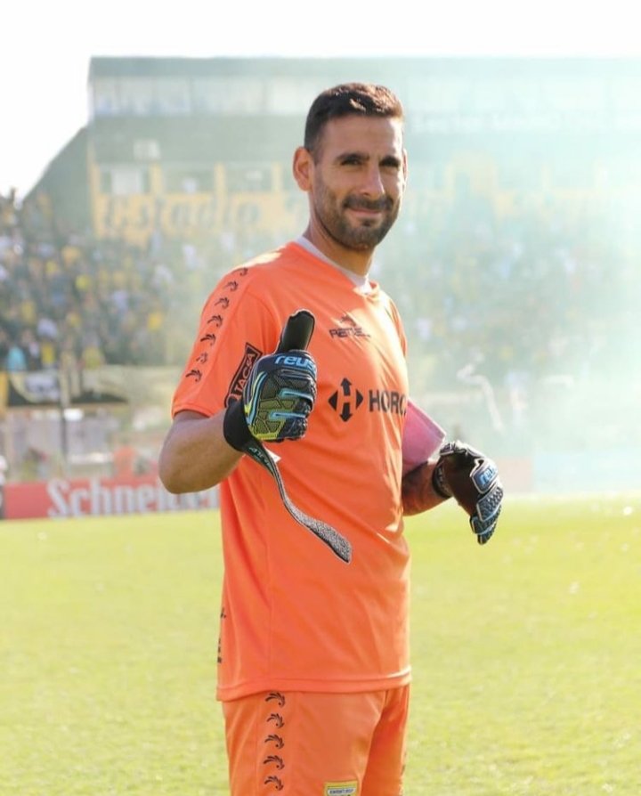 Almirante Brown Barracas Central