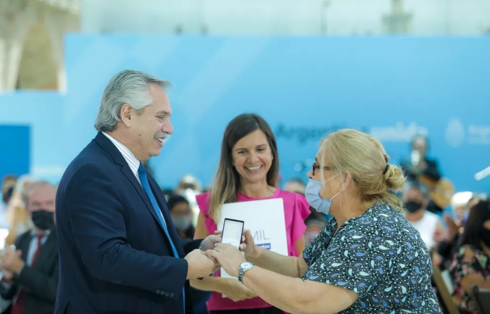 BONO PARA JUBILADOS: El Gobierno confirmó que será de 8000 pesos