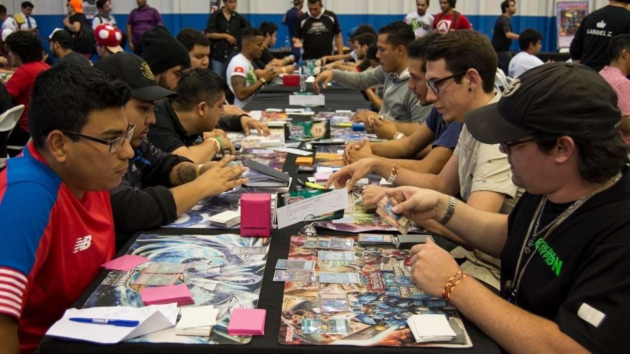 ¡Si tenés mal olor o estás sucio no vas a poder jugar Yu-Gi-Oh !