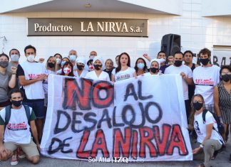 Trabajadores de la cooperativa La Nirva resisten un intento de desalojo