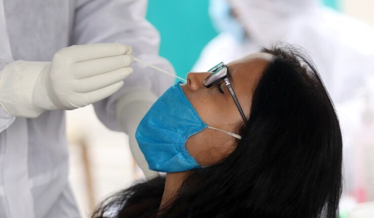 covid-19 mayores riesgo