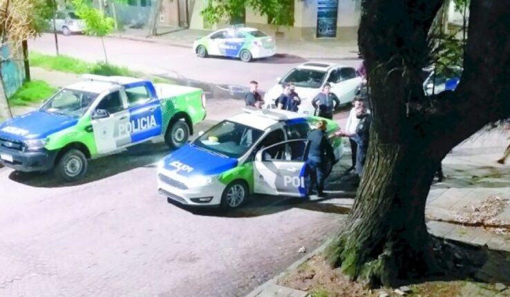 policía retirado asesinan catán