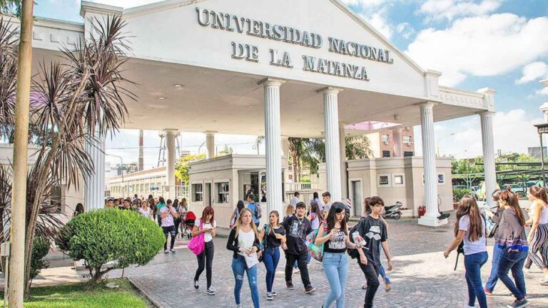 universidad matanza pase sanitario