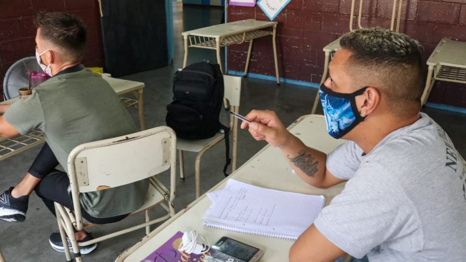 Escuelas cárceles bonaerenses