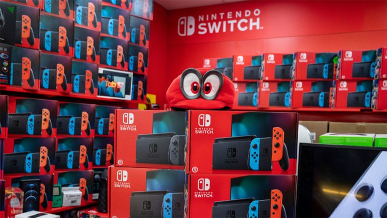 Nintendo Switch
