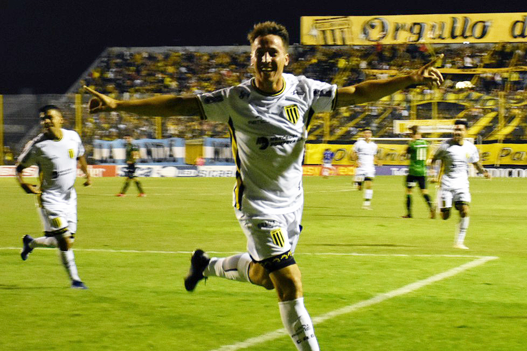 Almirante Brown visita a Chaco For Ever