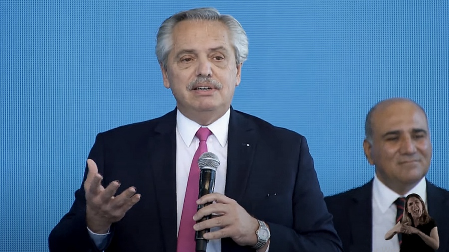 Alberto Fernández computadoras