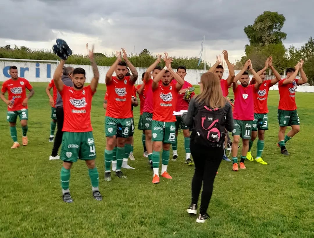 DUELO MATANCERO: Laferrere le ganó a Liniers y se quedó con el clásico