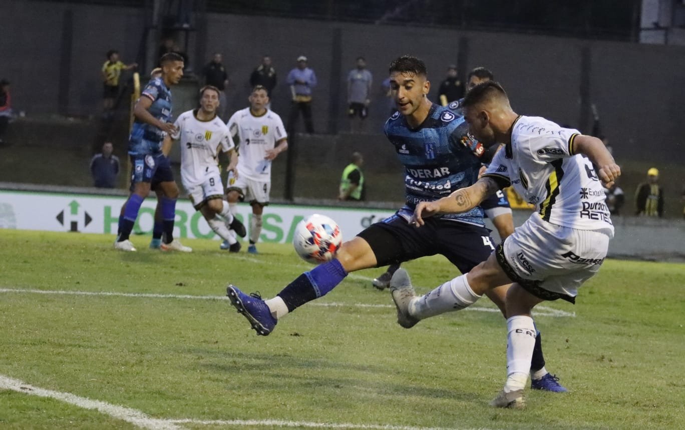 PRIMERA NACIONAL: Almirante Brown empató 1 a 1 ante San Telmo