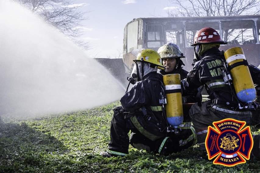 Bomberos Voluntarios servicio