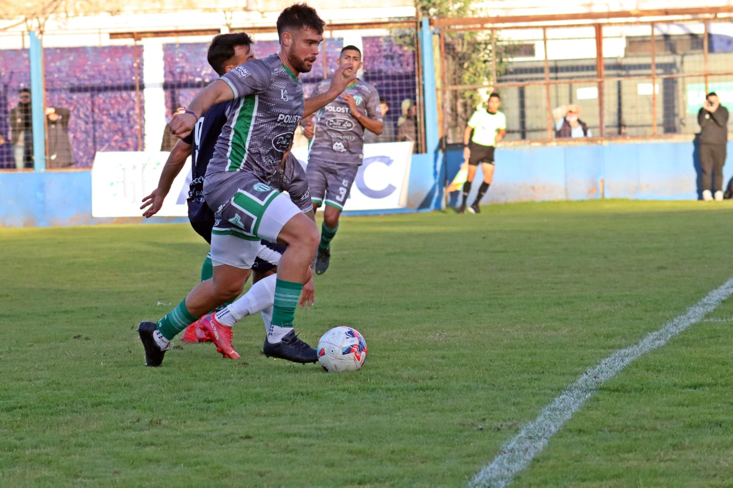 Primera C: Laferrere se enfrenta contra San Martín de Burzaco