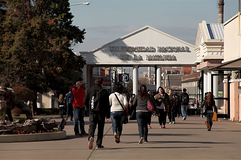 Actividades gratuitas en UNLaM: Freestyle, mundial de fotografía y capacitaciones virtuales